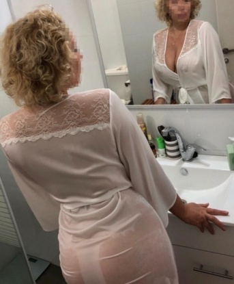 Жгучая брюнетка приглашает в гости состоятельного мужчину для ярких и страстных встреч. Обещаю незабываемое время, полное страсти и удовольствия. Забудь обо всех проблемах, сделай себя счастливым! 13191, 37 лет